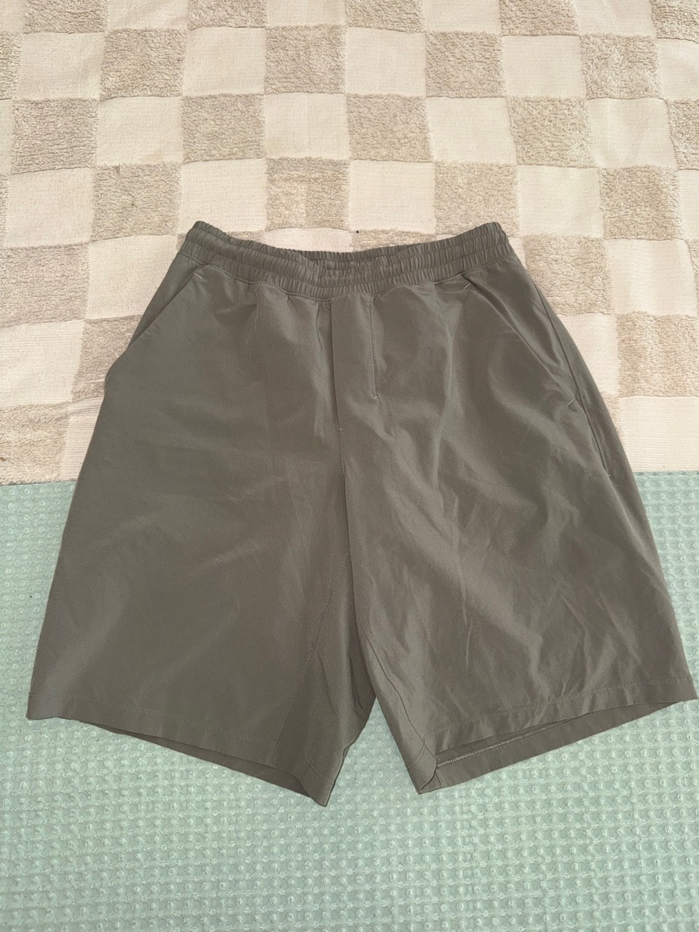Lululemon Pace Breaker‎ Lined Short 9"
Rover size S